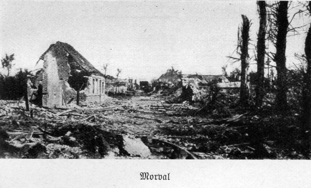 Das zerstörte Morval. Bild aus Rebers Regimentsgeschichte.